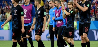 🇭🇷炼狱百日：巴西补时连捅三刀暴击克罗地亚，40岁魔笛落寞凝视全场