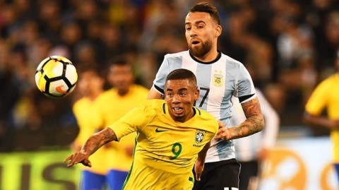 秘鲁VS巴西！残阵桑巴vs高原孤注一掷，谁能绝境破局？