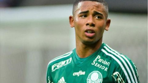 从阿森纳主力到边缘人：加布里埃尔·热苏斯的核心位置动摇与回家倒计时