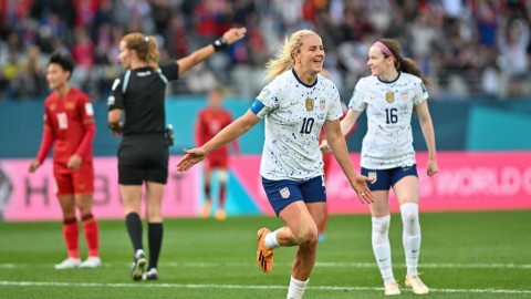 22号球衣密码：里贝里、韩佳奇、陈晨诠释的坚韧与守护