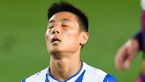 梅县球员杨晨：从中乙“贝尔”到终身禁足，绿茵场上的悲情坠落