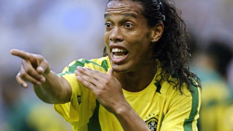 维尼修斯1.5亿领衔，巴西国家队球员实力遭遇最强拷问：天赋为何难转胜场？