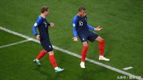 标题：法国队2018世界杯夺冠主力今何在？2026年高卢雄鸡传奇不灭