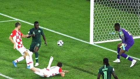 2018世界杯18决赛复盘：法国4-3阿根廷——新星登基击碎球王梦想，德尚防守反击完美克敌