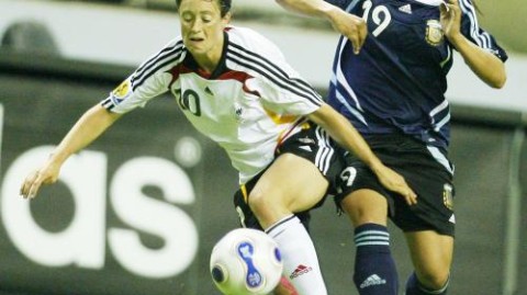 2007女足世界杯决赛复盘：日耳曼战车零封桑巴军团
